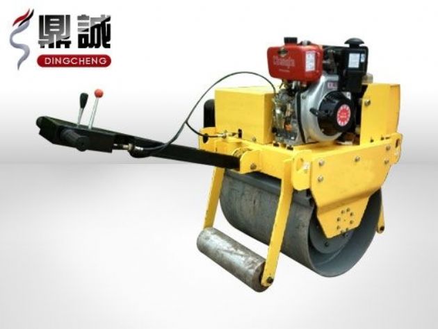 點(diǎn)擊查看詳細(xì)信息<br>標(biāo)題：重型手扶式單鋼輪壓路機(jī) 閱讀次數(shù)：13033
