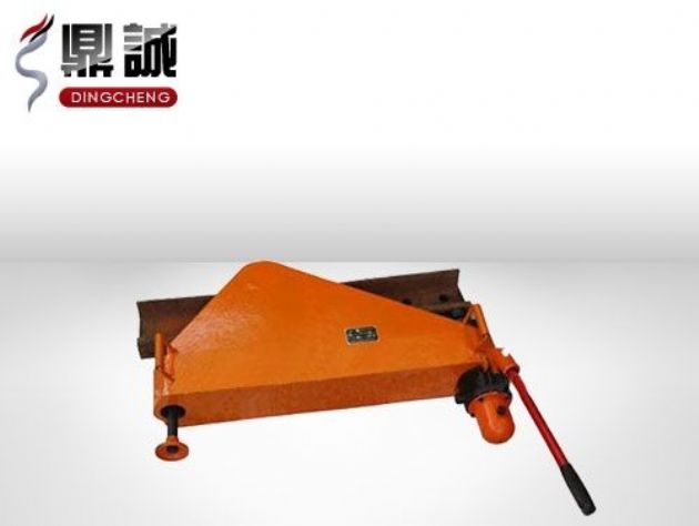 點擊查看詳細信息<br>標題：垂直液壓彎軌機 閱讀次數：4357