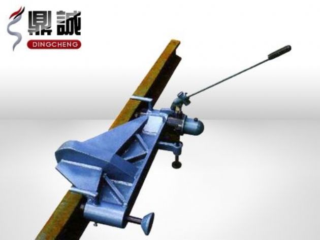 點擊查看詳細信息<br>標題：水平液壓彎軌機 閱讀次數：4638